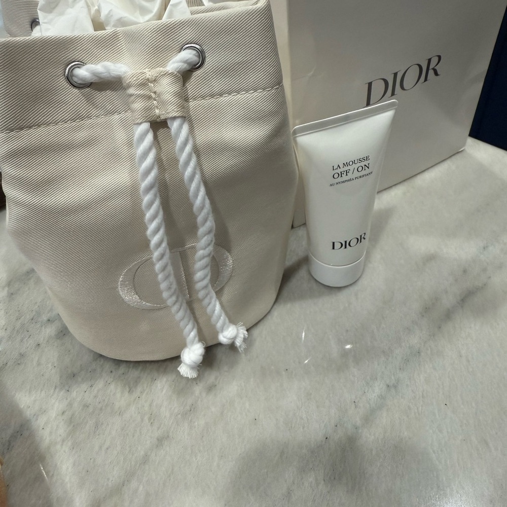 Dior Ivory Drawstring Pouch - Picture 4 of 4